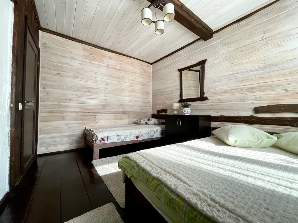 4-комнатный Дом