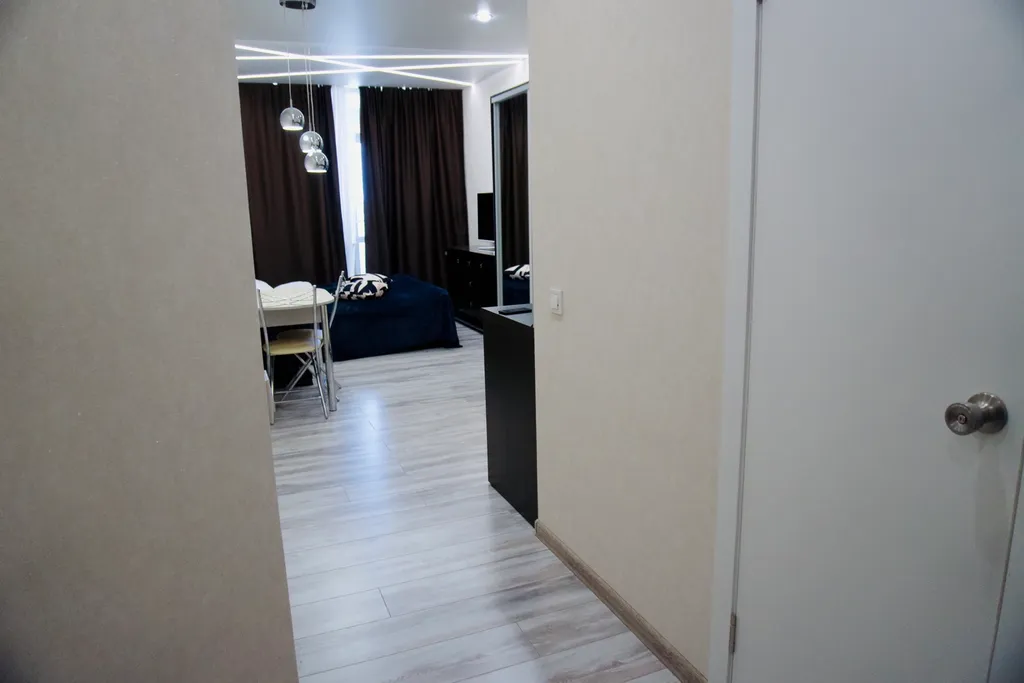 Студия люкс класса в доме у городской набережной