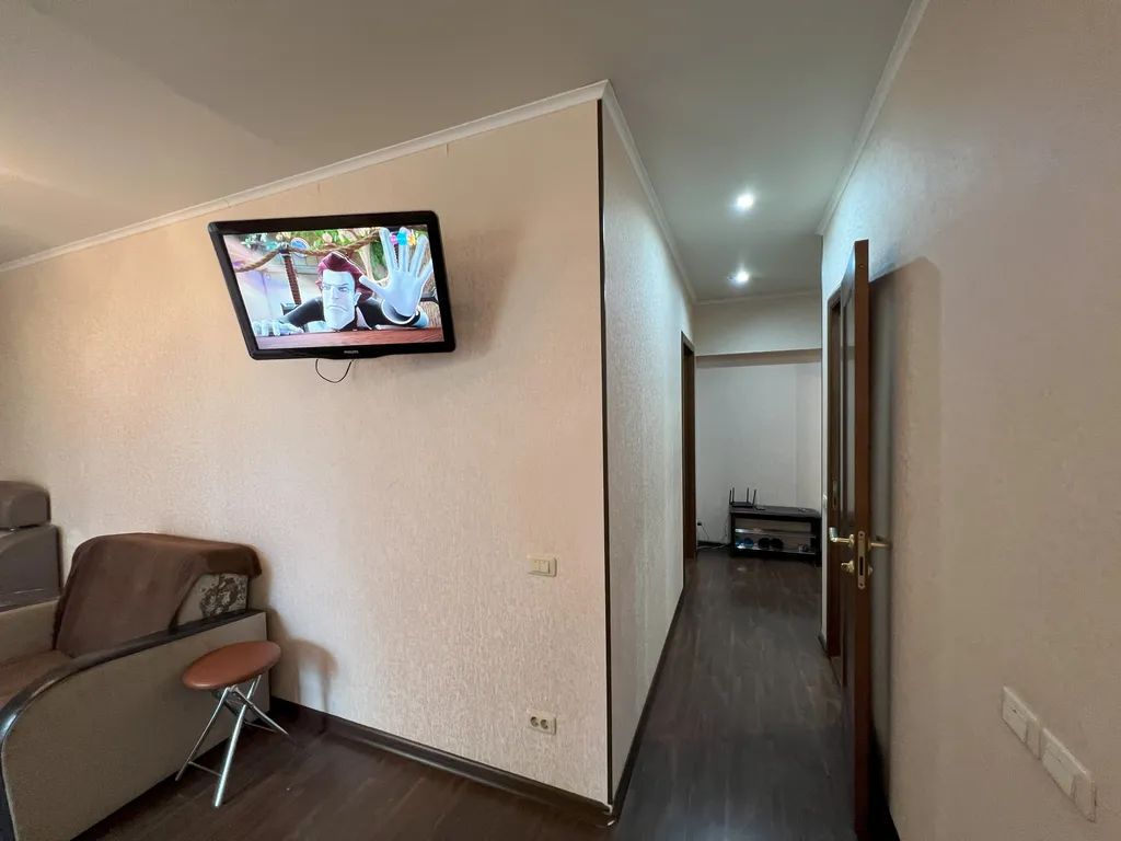 Красивая квартира на набережной