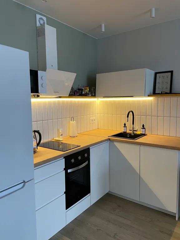 Уютная двухкомнатная квартира с видом на Онежское озеро — аренда посуточно в Петрозаводск