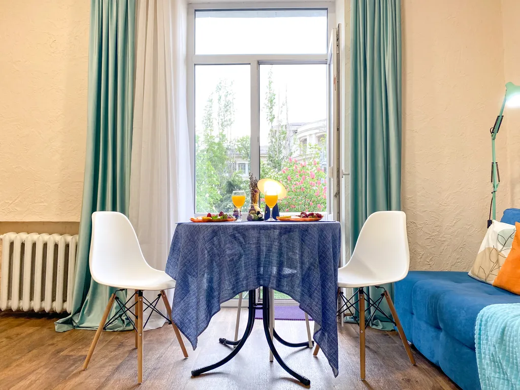 Квартира Квартира Счастье жить в центре Севастополя в космическом стиле с балконом — Севастополь