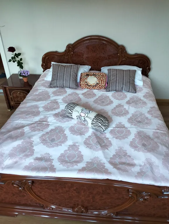 Уютный дом с цветами, видом на горы, мангалом