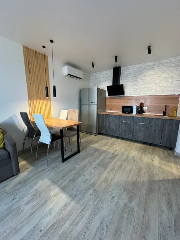 Двухкомнатная в центре города