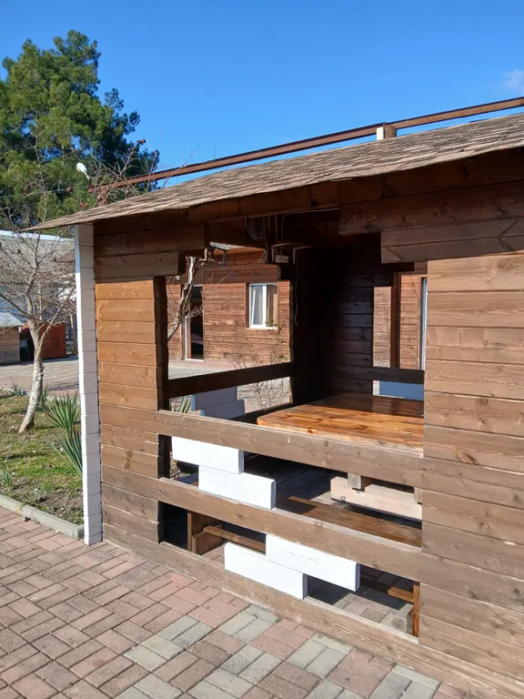 Комнаты во дворе