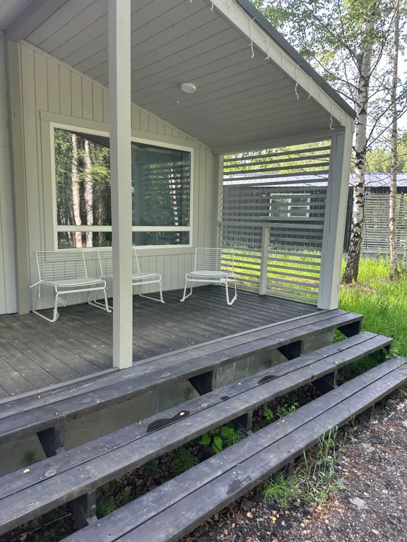 Уютный домик на берегу Волги