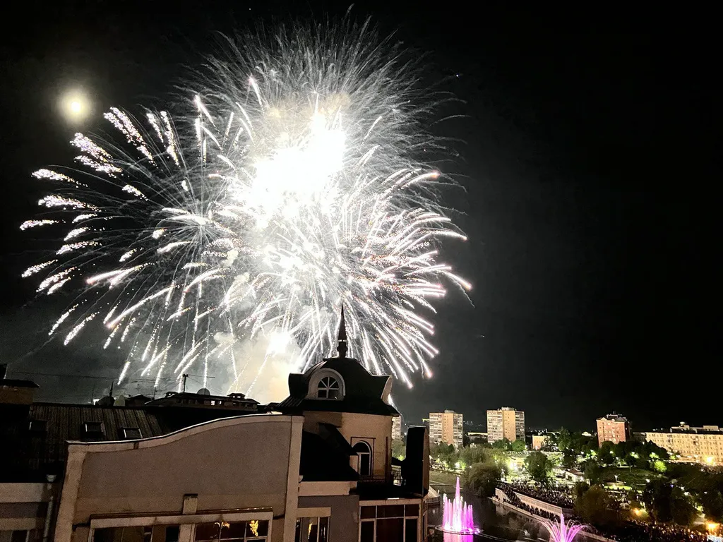 Новый дом на набережной отличный вид