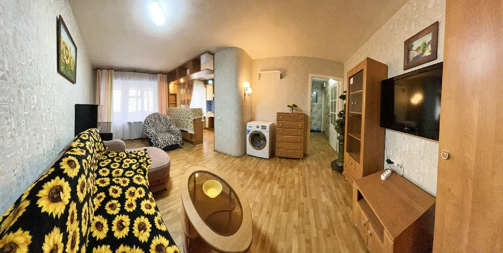 Уютная квартира с большим залом и раздельными комнатами