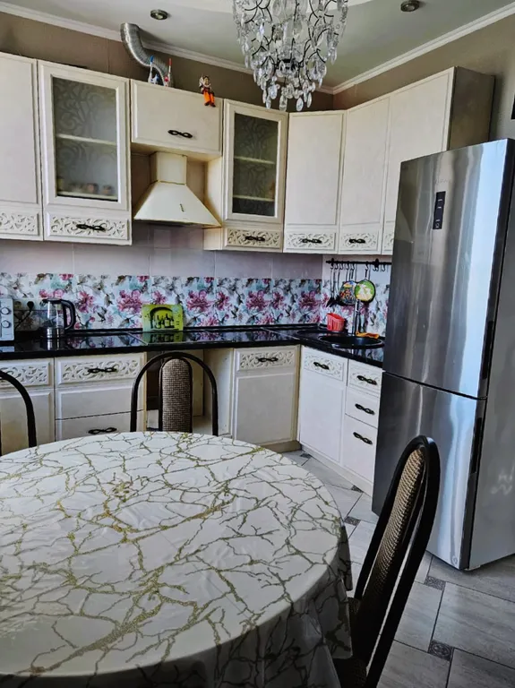 Квартира 3-комнатная Квартира — Сириус