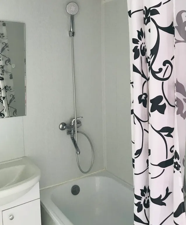 Квартира 1-комнатная Квартира — Калининград