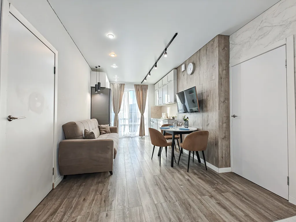 Квартира Солнечная квартира с двумя спальнями и балконом — Новосибирск