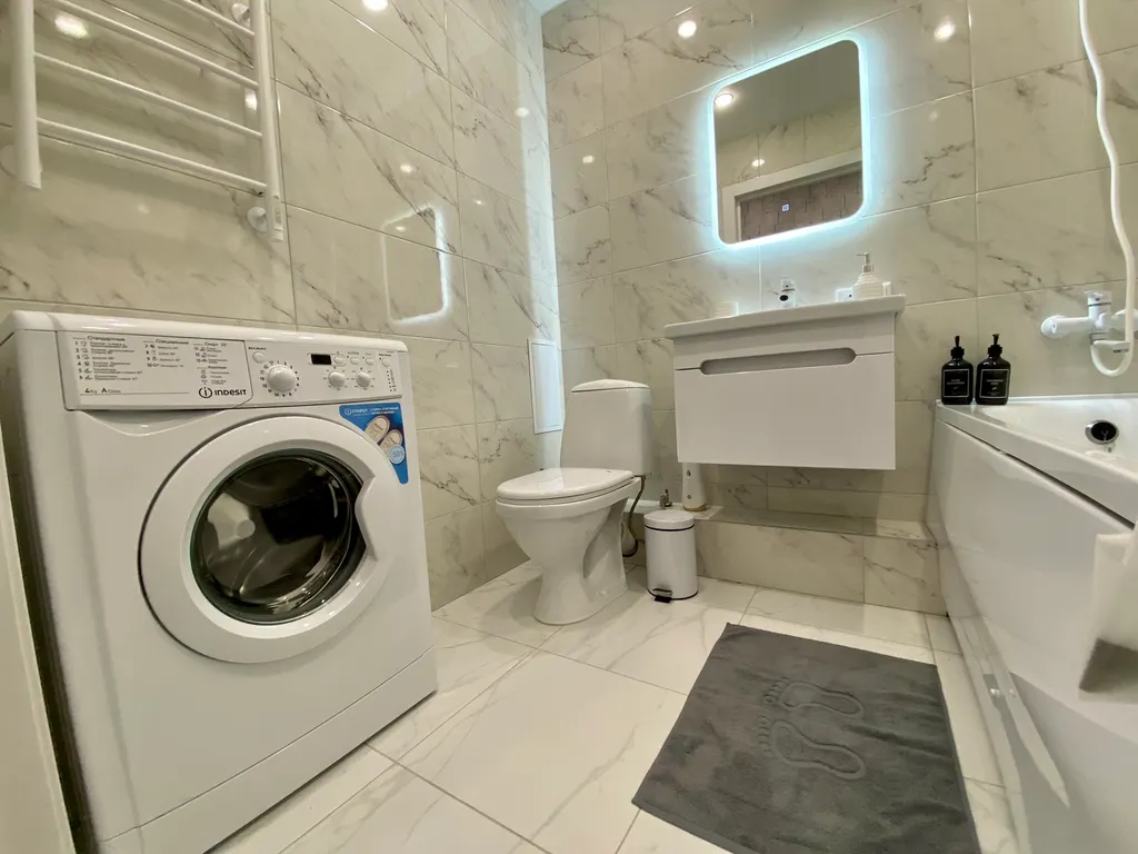 Квартира Квартира - Студия для 2х гостей в новом доме. Скидка от 5 ночей! — Тюмень