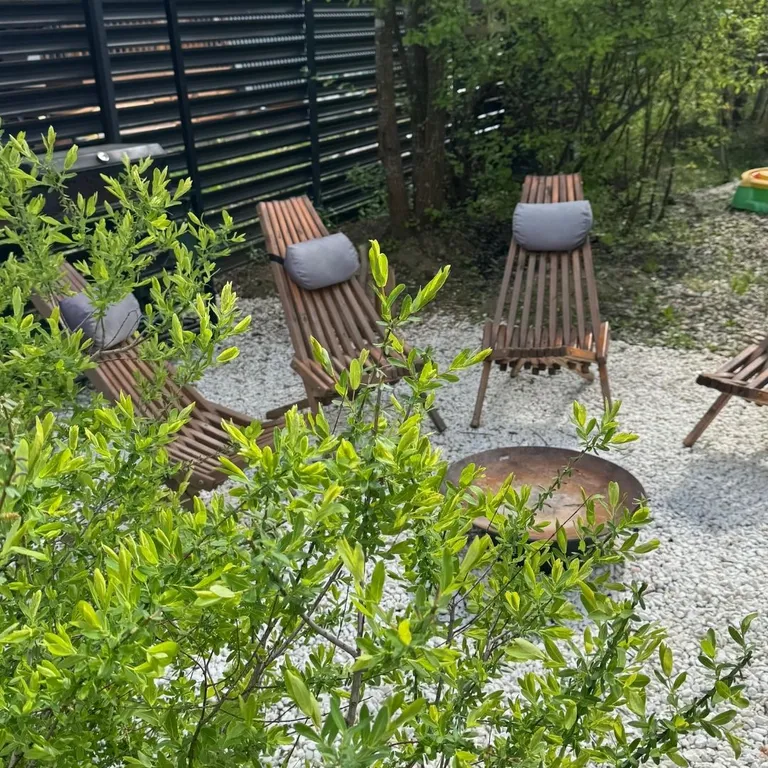 Собер Дача - частный дом рядом с лесом и винодельней