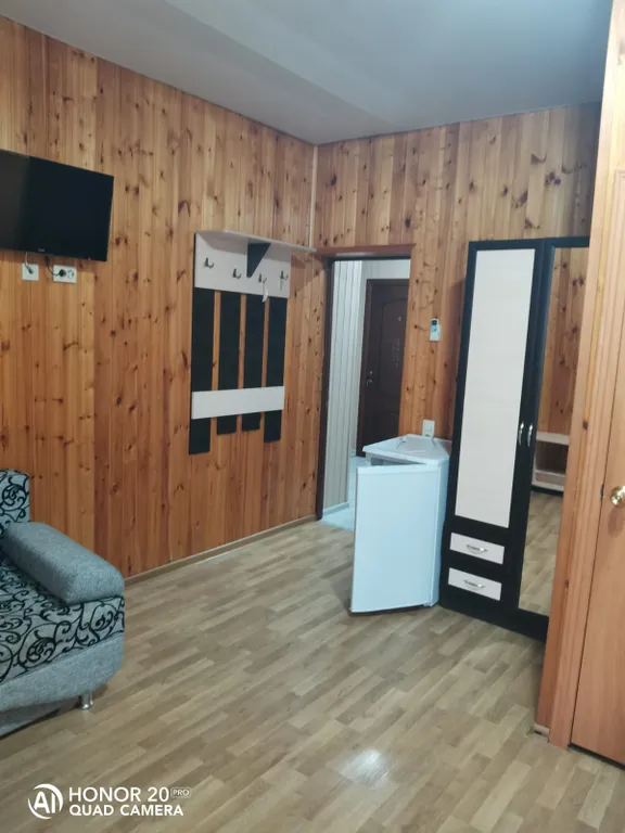 Семейный четырёхместный номер с видом на горы №6