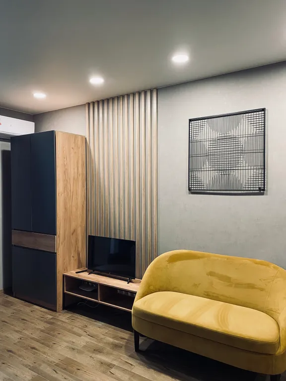 Квартира-студия с новым дизайнерским ремонтов в новом доме