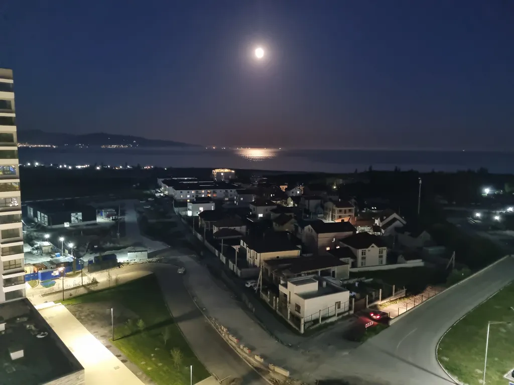 Отличная квартира с видом на море