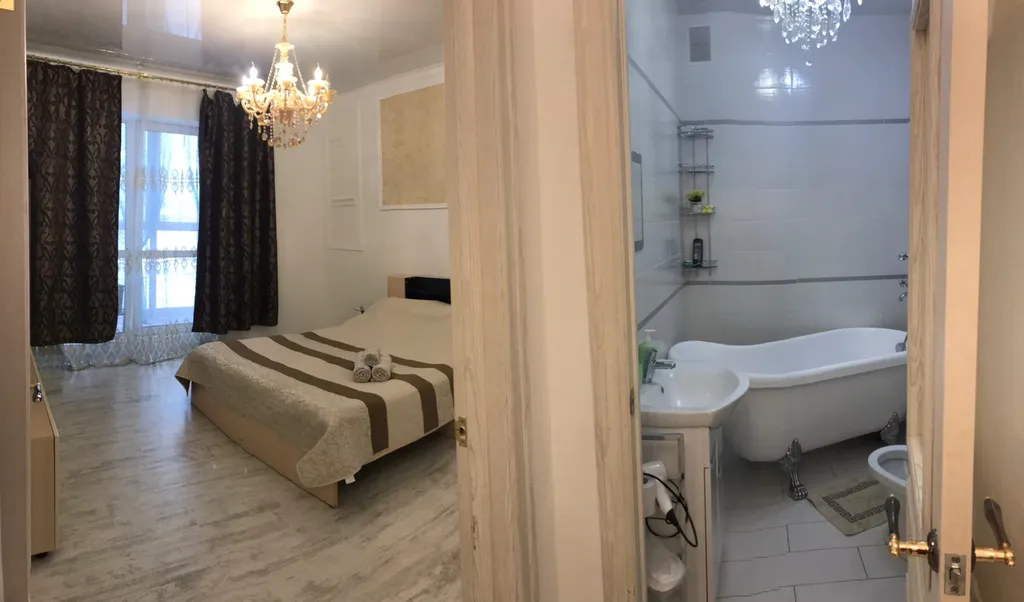 Светлая квартира с видом на Ангару