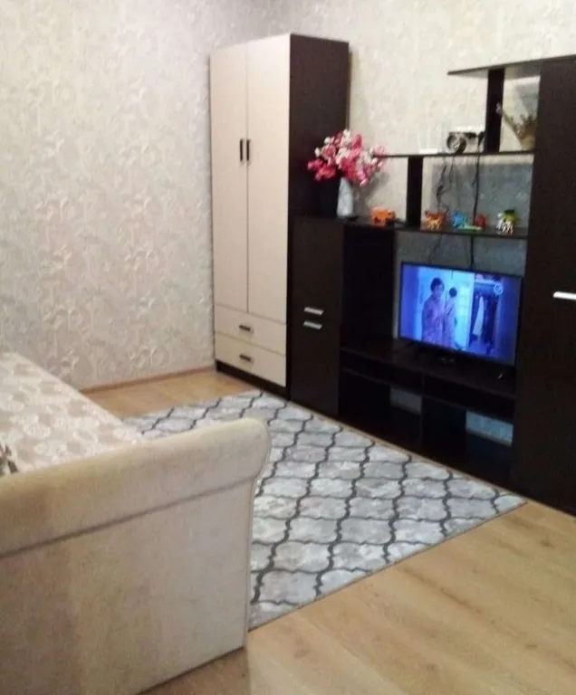 Уютная двухкомнатная квартира — аренда посуточно в Таганрог