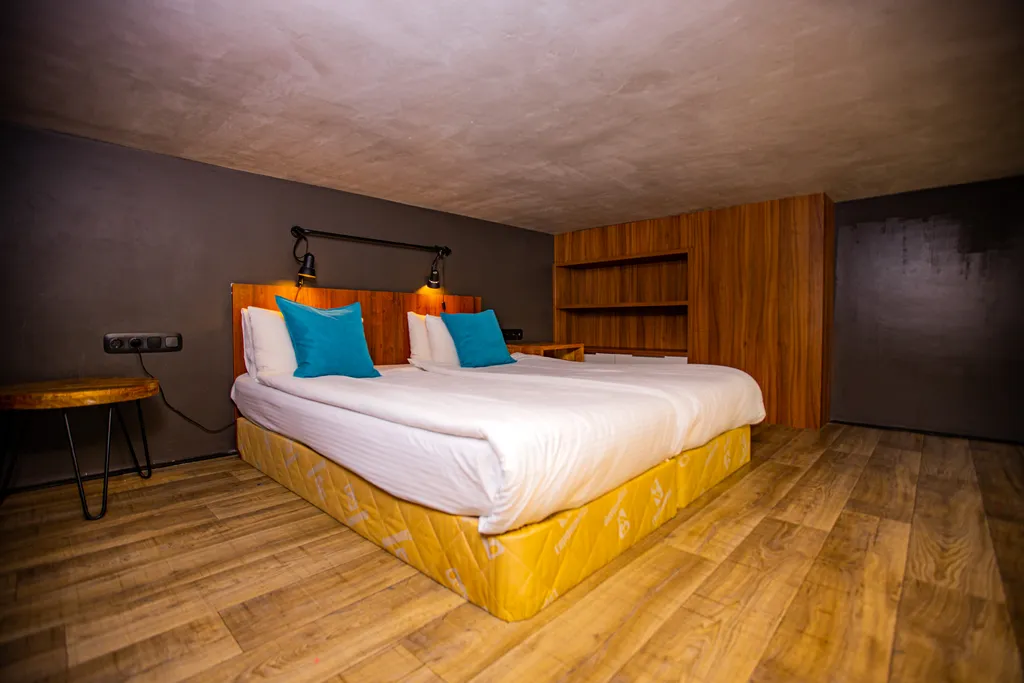 Квартира Апартаменты двухуровневые с кухней до 5 гостей — Сириус