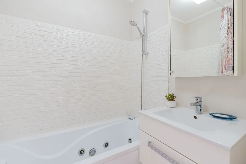 Красивая евротрешка в отличном районе