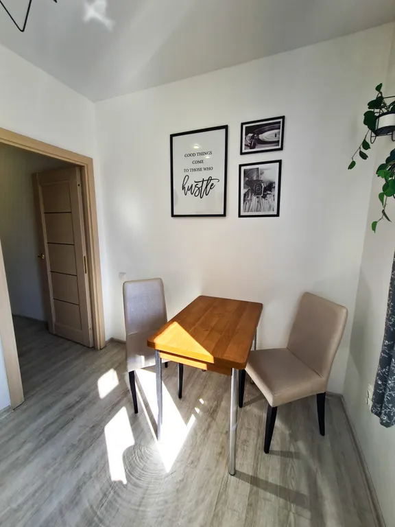 Апартаменты Мириады с большой кроватью