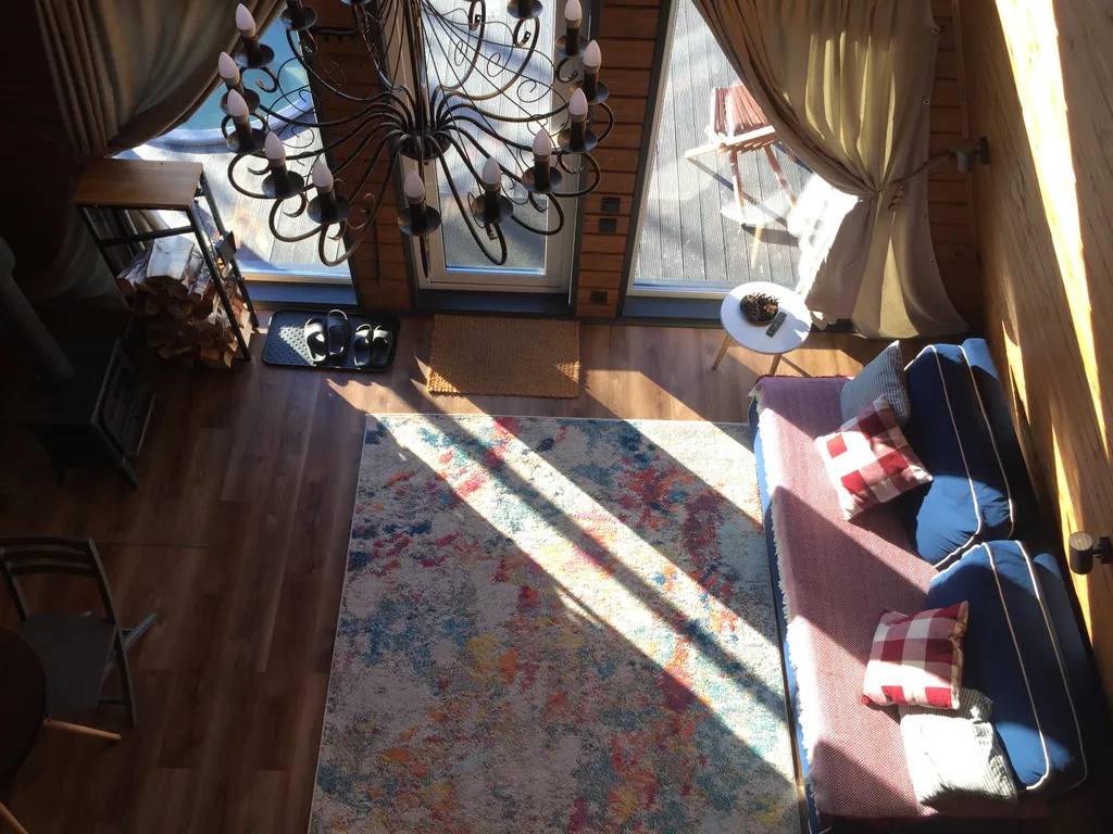 Дом Афрейм с подогреваемой купелью в террасе дома Лисичкино Карелия