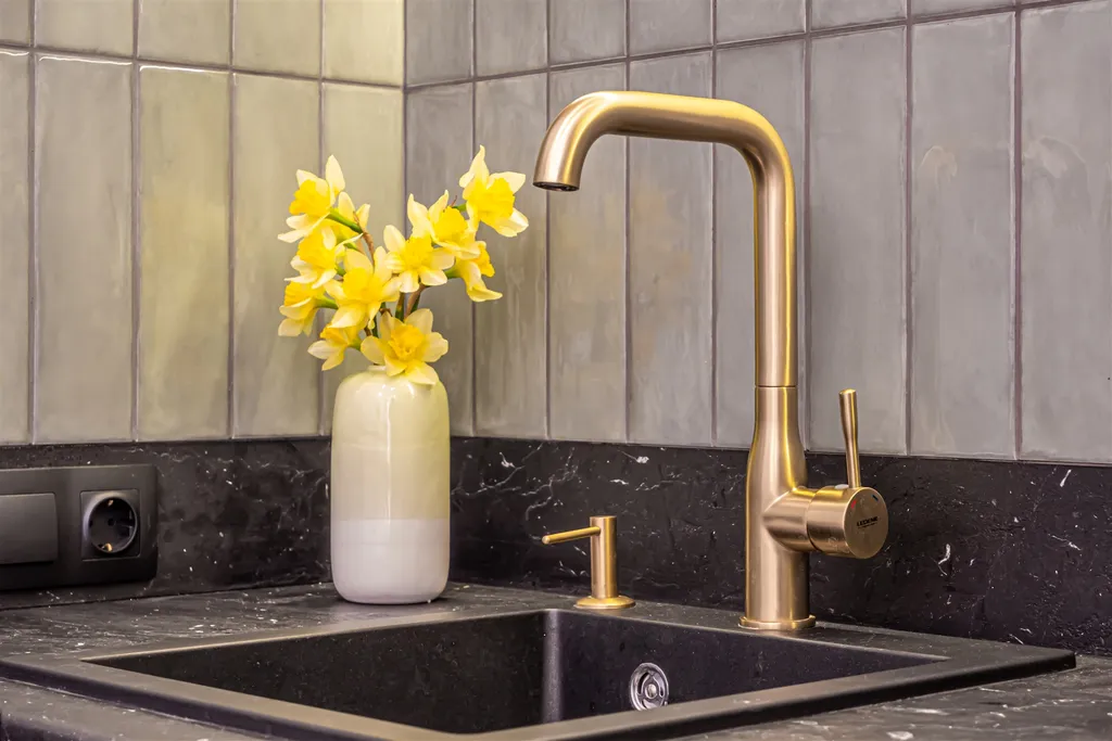 Атмосферная квартира с авторским ремонтом в элитном комплексе