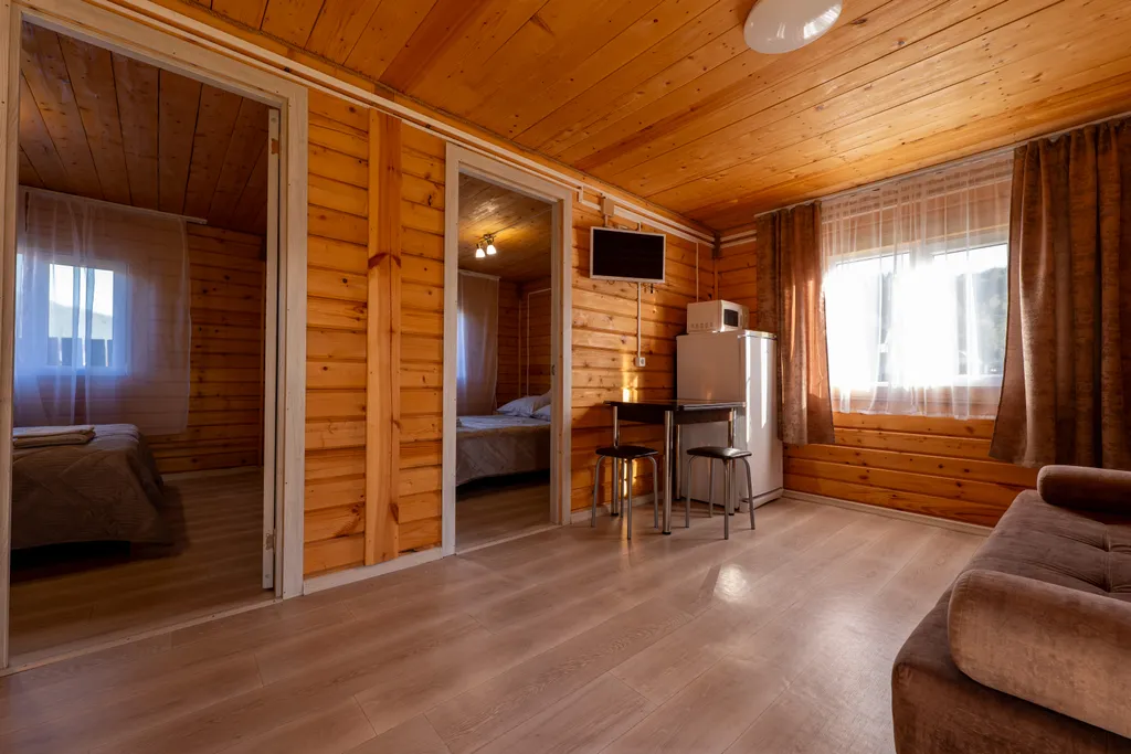 Трёхкомнатный коттедж с видом на горы — аренда посуточно в Анос