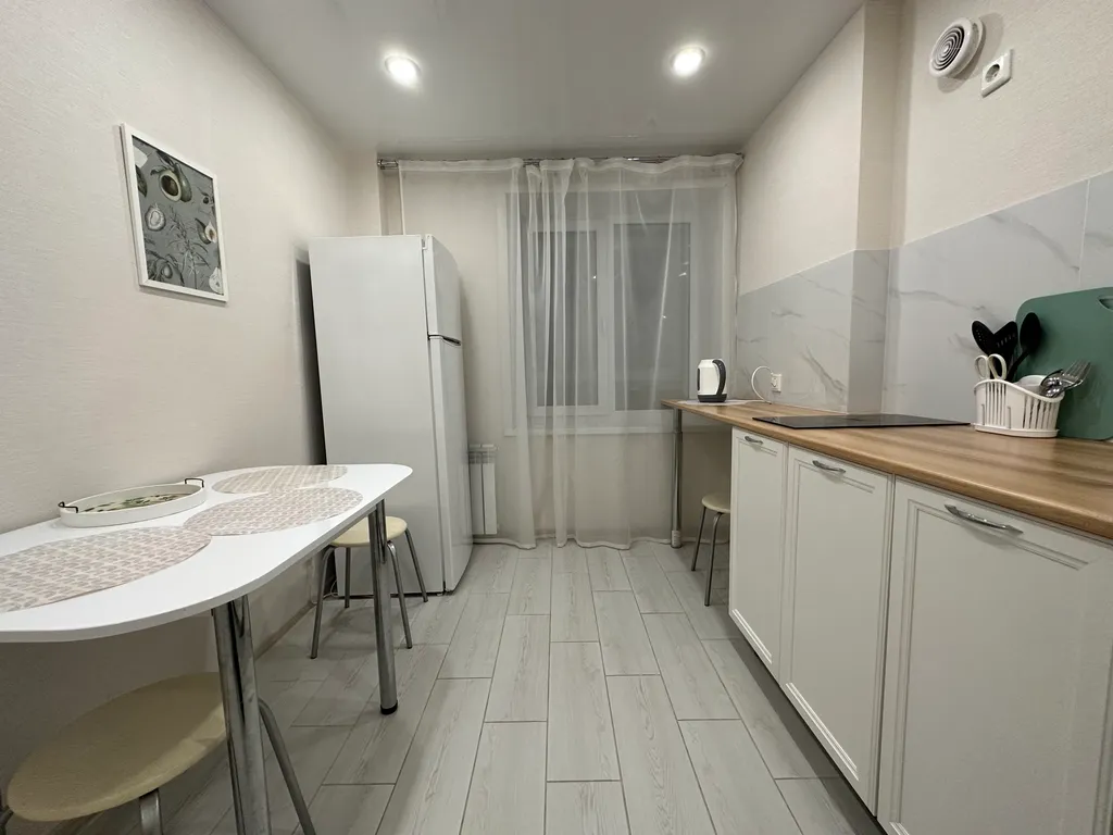 Светлая 1-комнатная квартира в юго-западном районе города