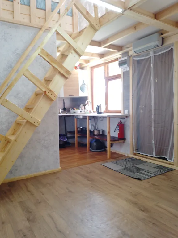 Домик с видом на озеро