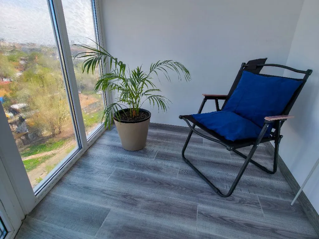 Стильная семейная квартира (Уютный Дом)