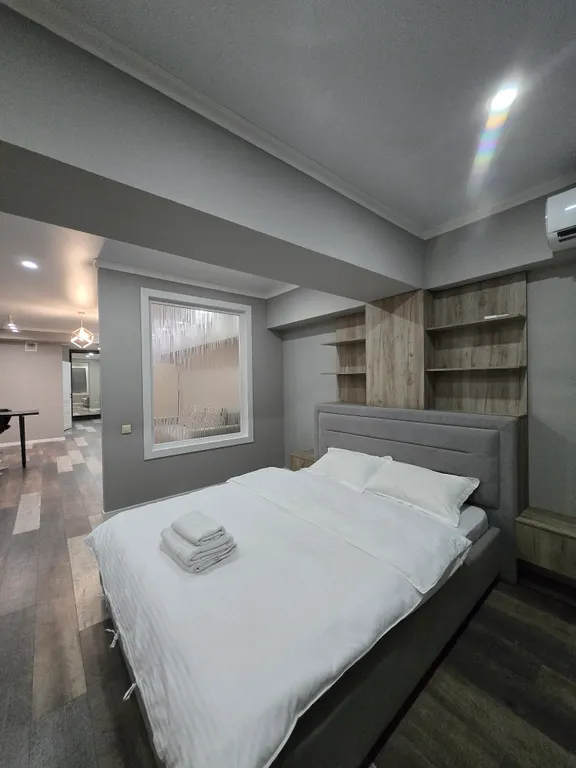 Квартира Стильный апартамент в центре — Алматы