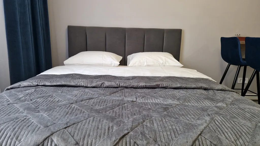 Новая студия в центре возле Морского вокзала и Корабельной набережной