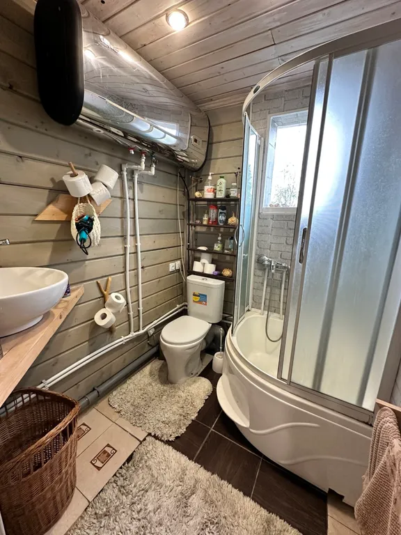 Уютный коттедж на острове Сорола