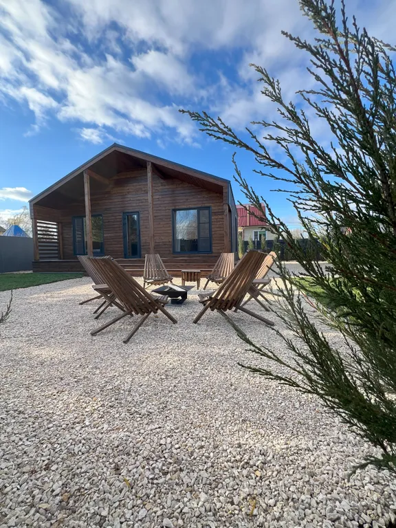 Коттедж Коттедж Барн с панорамными окнами, террасой, баней и купелью — Петровское