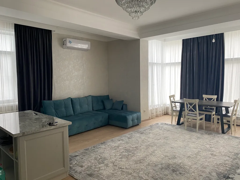 Квартира 2-комнатная Квартира — Махачкала