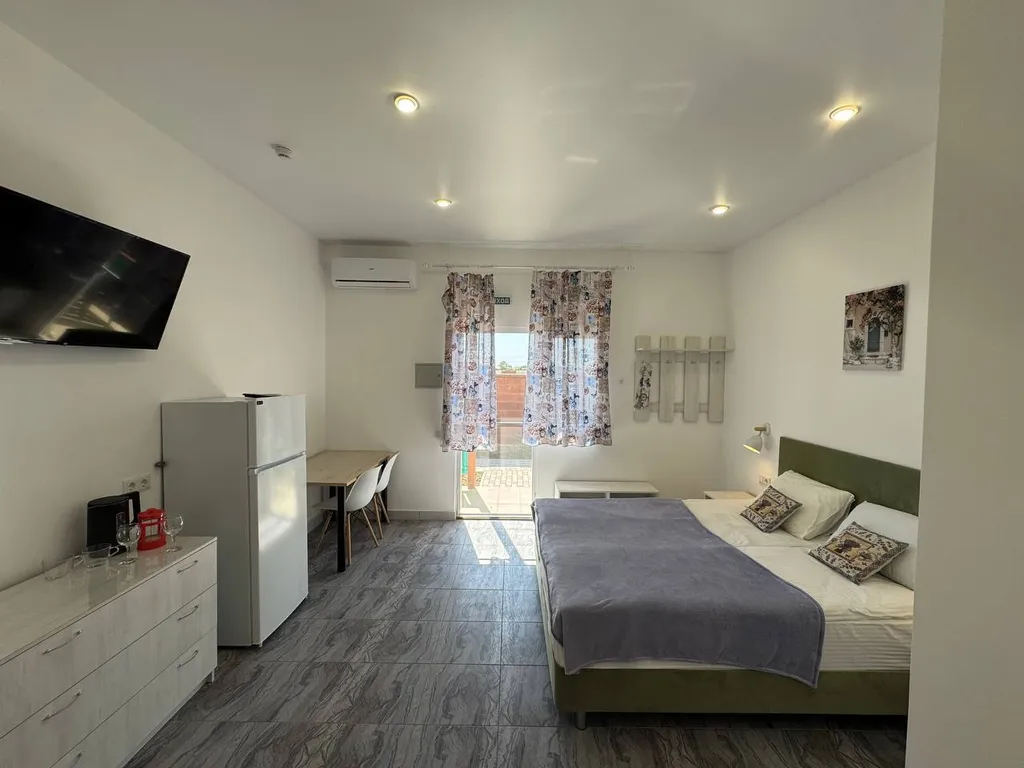 Однокомнатный домик без кухни