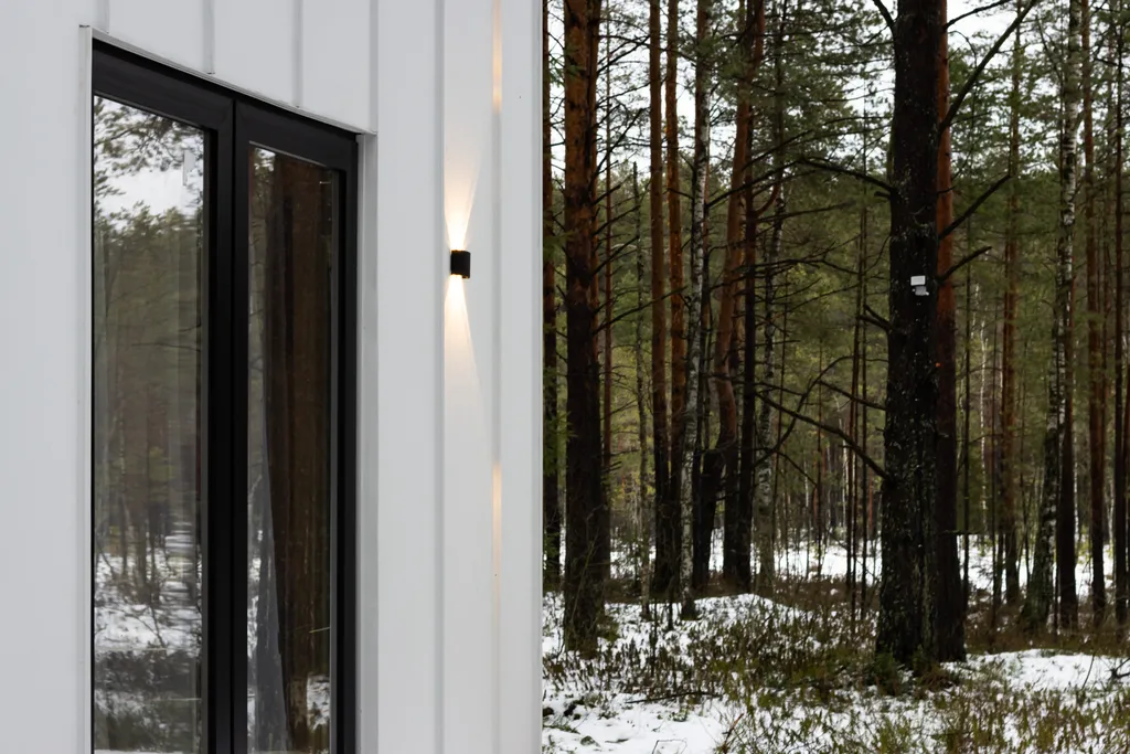 Прекрасный белый домик в Раздолье