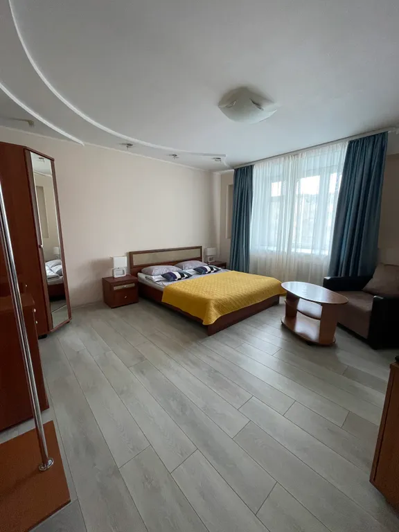 Трехкомнатная квартира в центре Перми