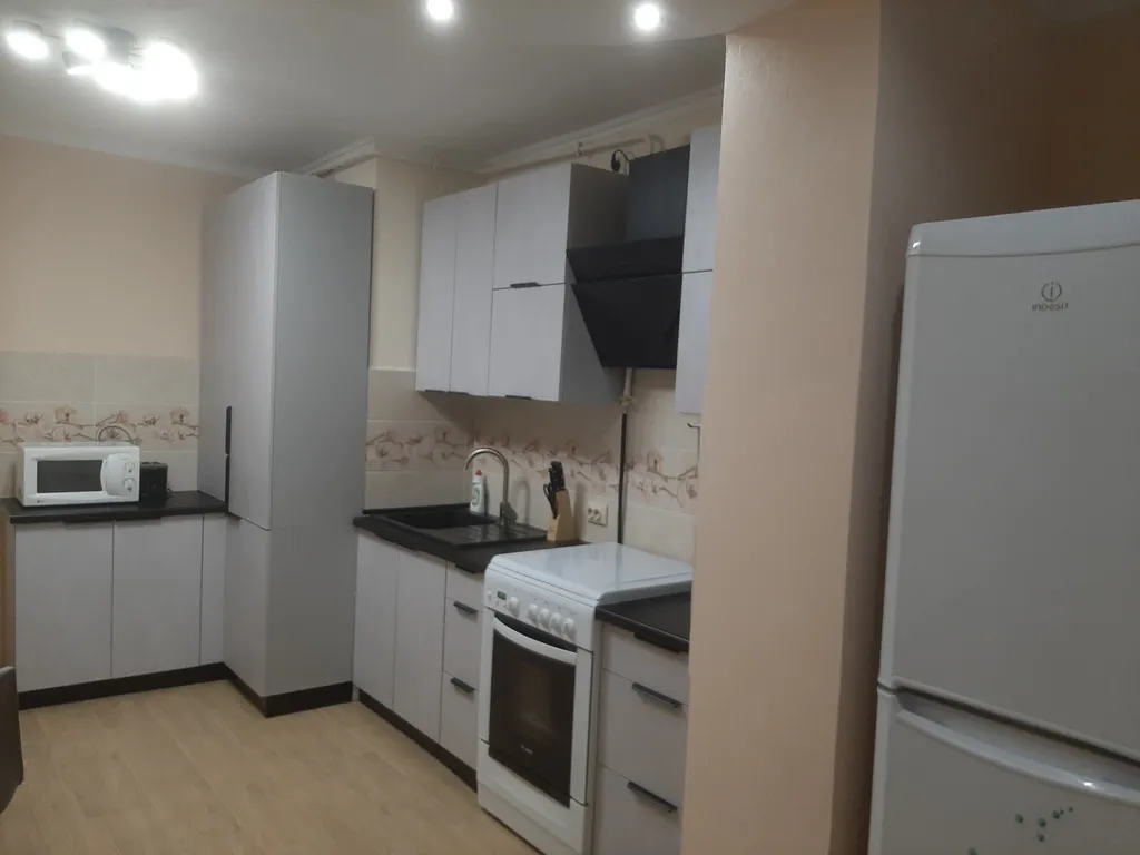 Уютная 3х комнатная квартира, новая, в центральной части