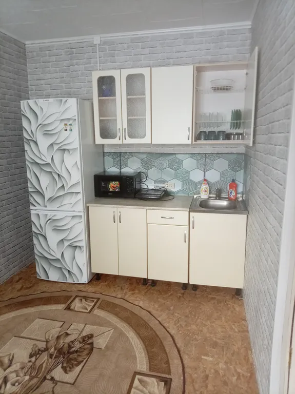 Гостевои дом. Удачный дворик. С видом на горы