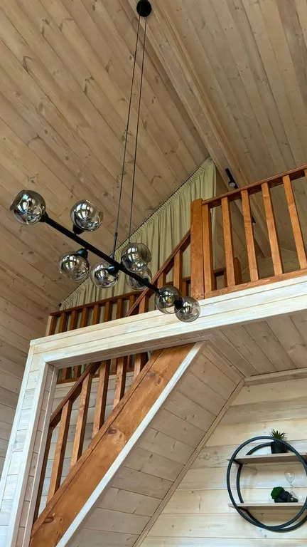 Уютный дом в стиле Барнхаус с чаном у леса, у нас есть баня.