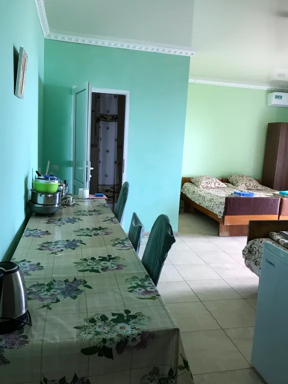 Семейный номер с удобствами и видом на море