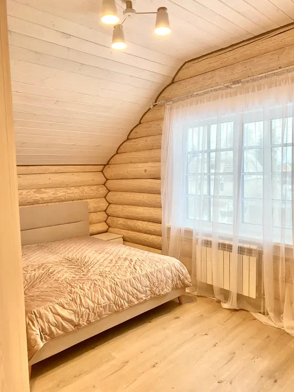 Уютный дом на берегу озера Сказочное место