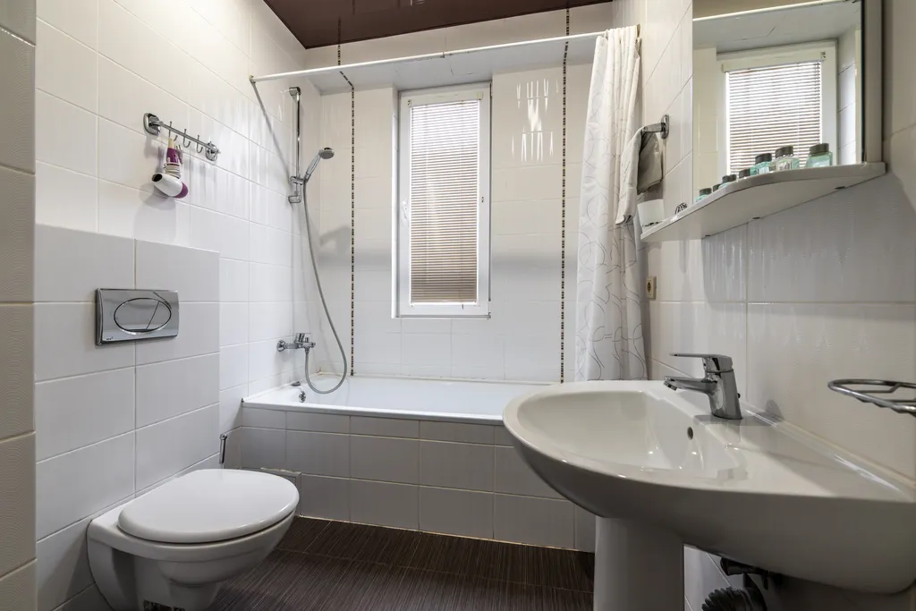 Апартамент с закатным балконом, 52 м², 2 этаж