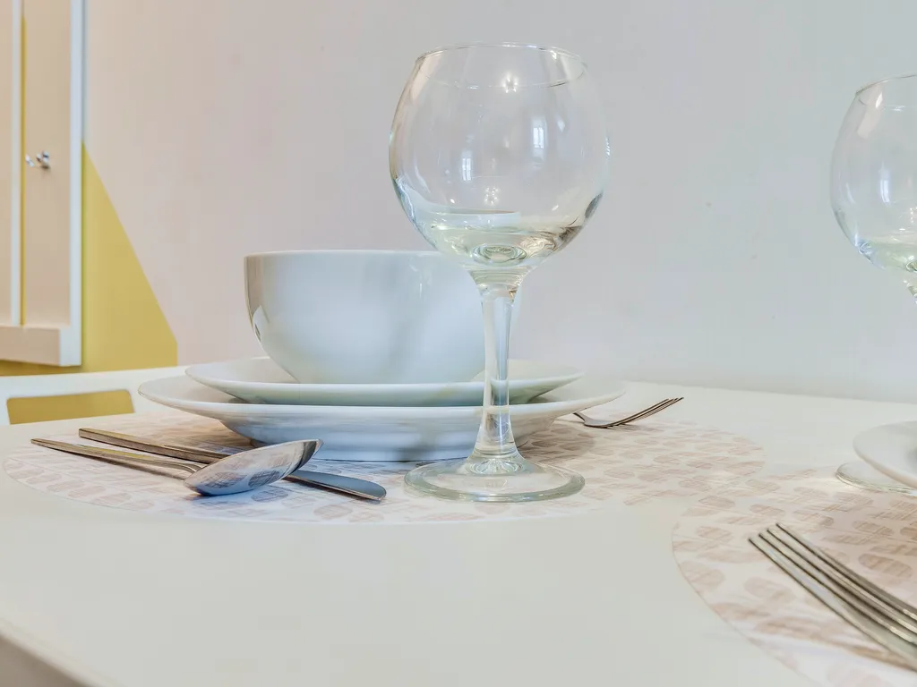 Новая студия, чистый подъезд, свежий ремонт, рядом аэропорт