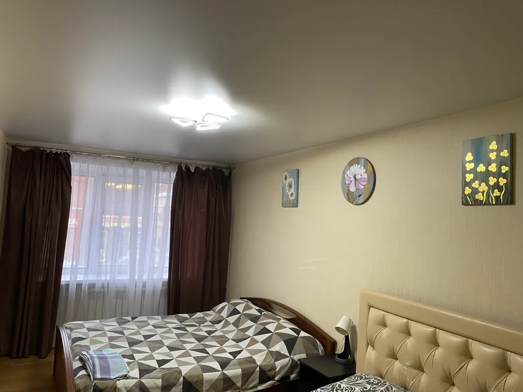 Квартира 2-комнатная Квартира — Самара