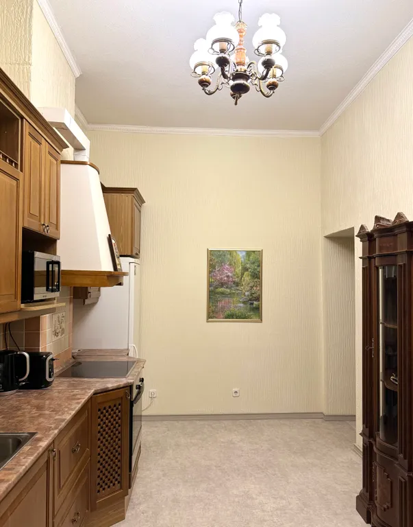 Уютная двухкомнатная арт-квартира в финском доме в центре Выборга