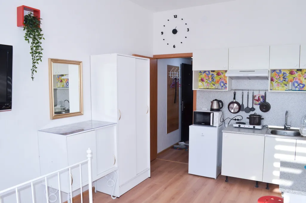 Квартира Квартира Тихая и чистая студия в шаговой доступности от онкоцентра — Песочный