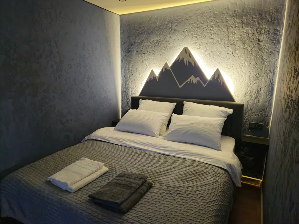 Новая 2-комнатная квартира в сердце Кировска у гостиницы Северная