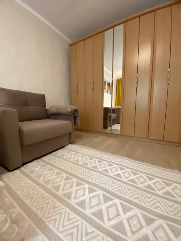 Квартира Квартира До моря 10 минут пешком , в центре прогулочной улицы с ресторанами — Светлогорск